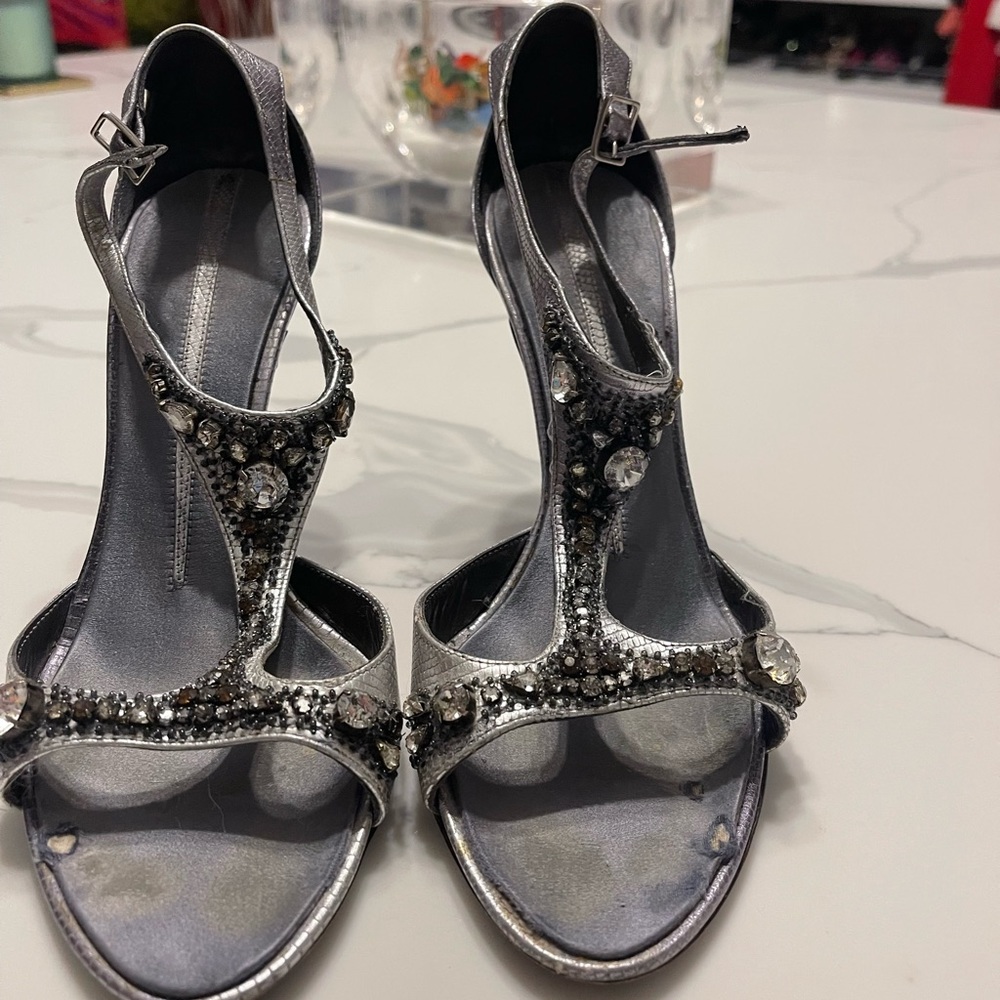 Franklin Elman 36.5 sz shoes in Silvergrey worn . Stones on front of sandal.